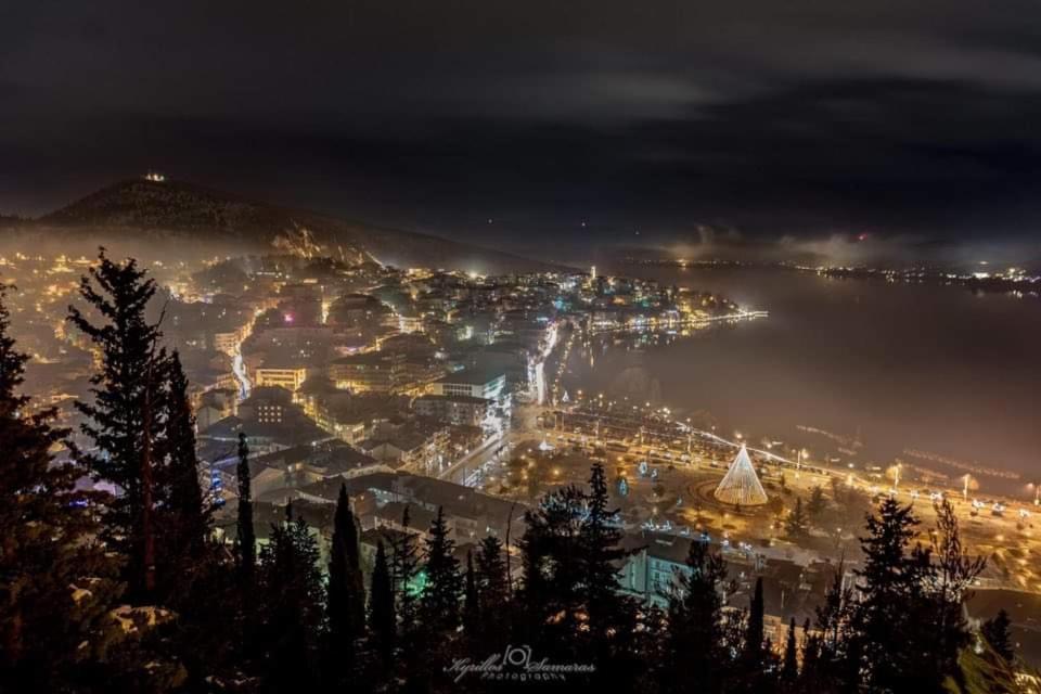 Alpina Suites Касторія Екстер'єр фото