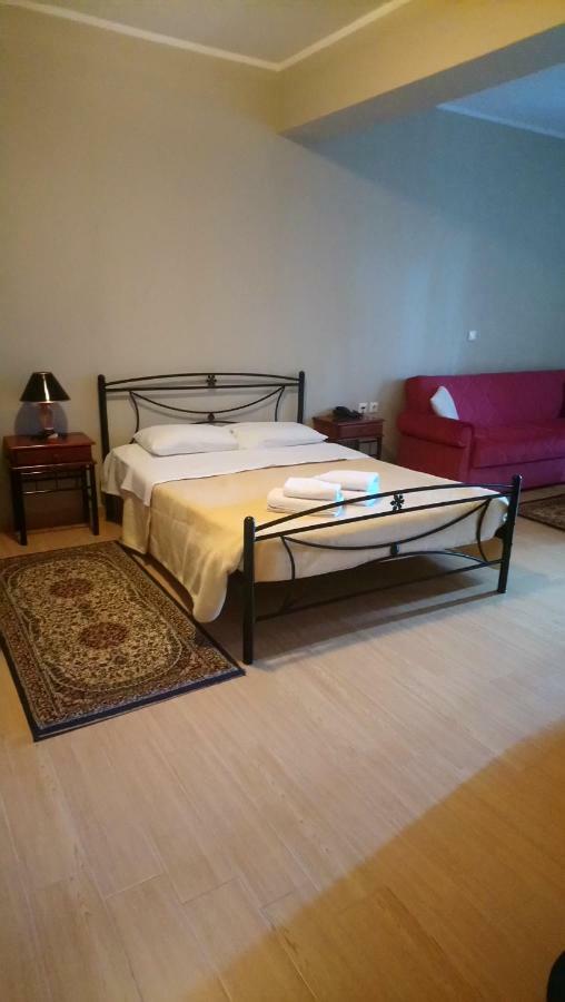 Alpina Suites Касторія Екстер'єр фото